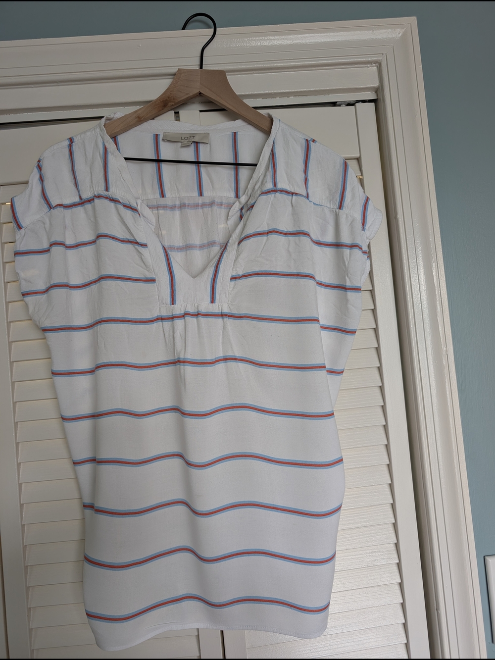 LOFT White Tee with Blue and Red Stripes - Picture 1 of 3